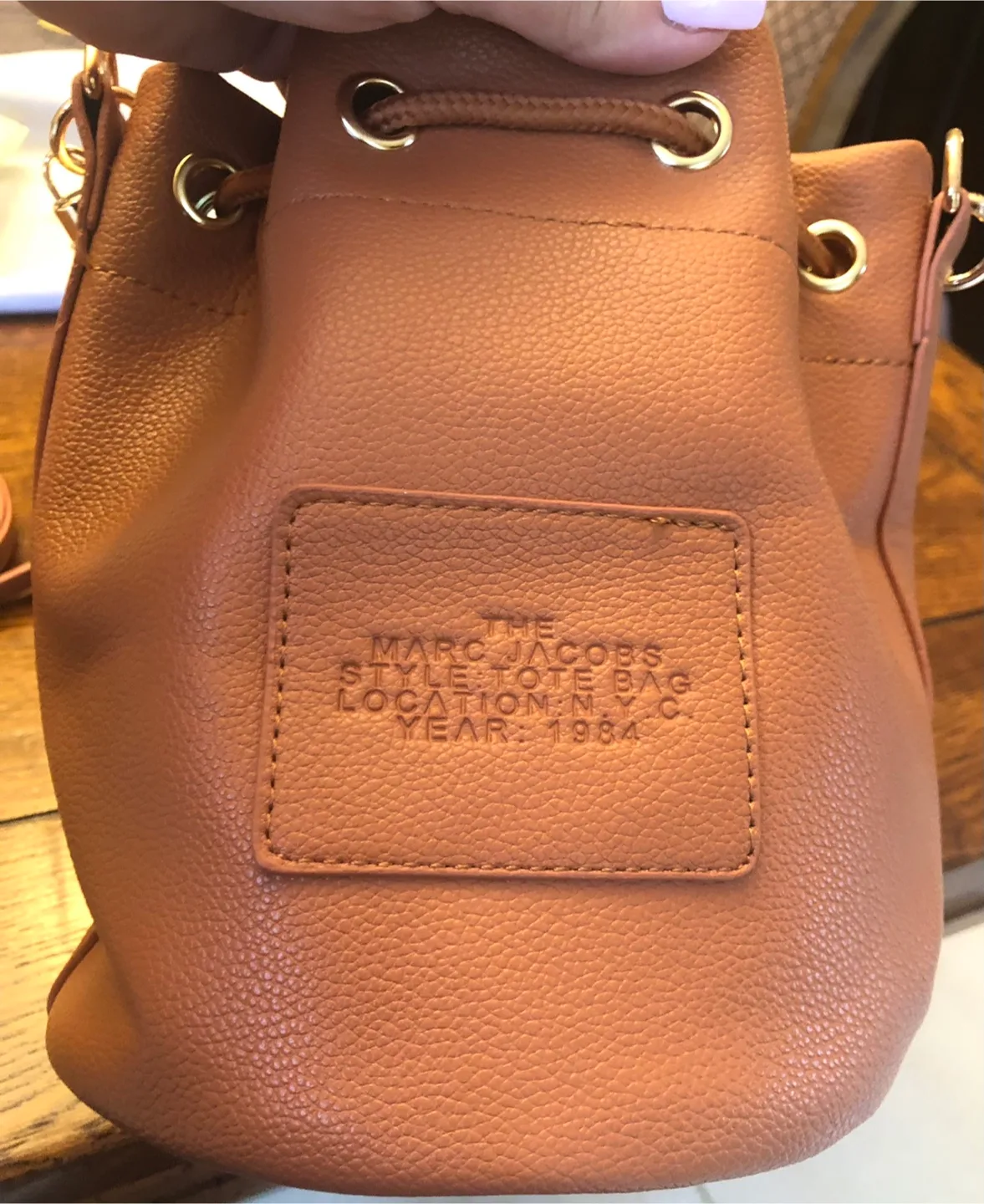 Marc Jacobs The Bucket Bag image indicator(3)
