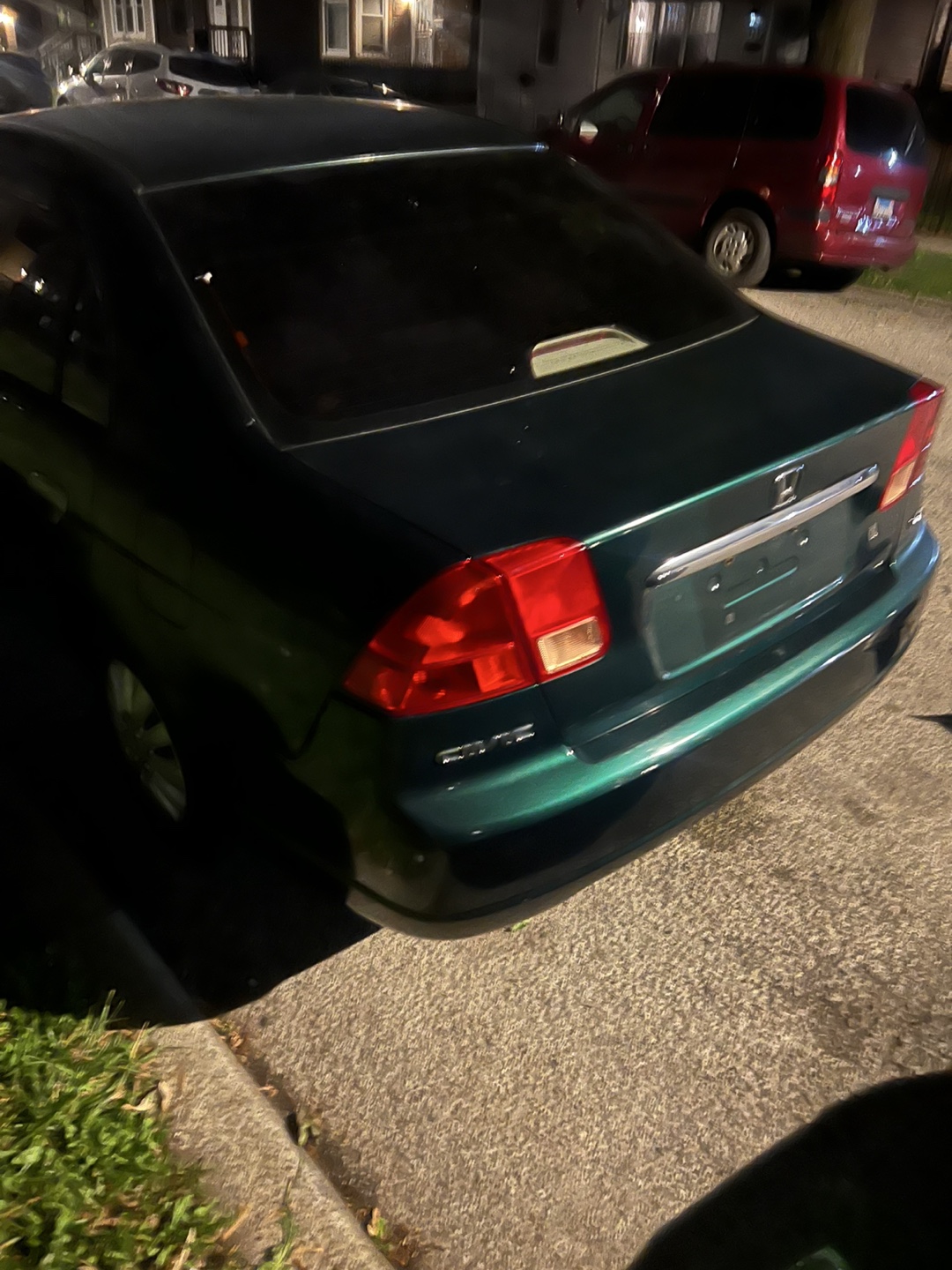 2002 Honda Civic Sedan - Green - photo 2