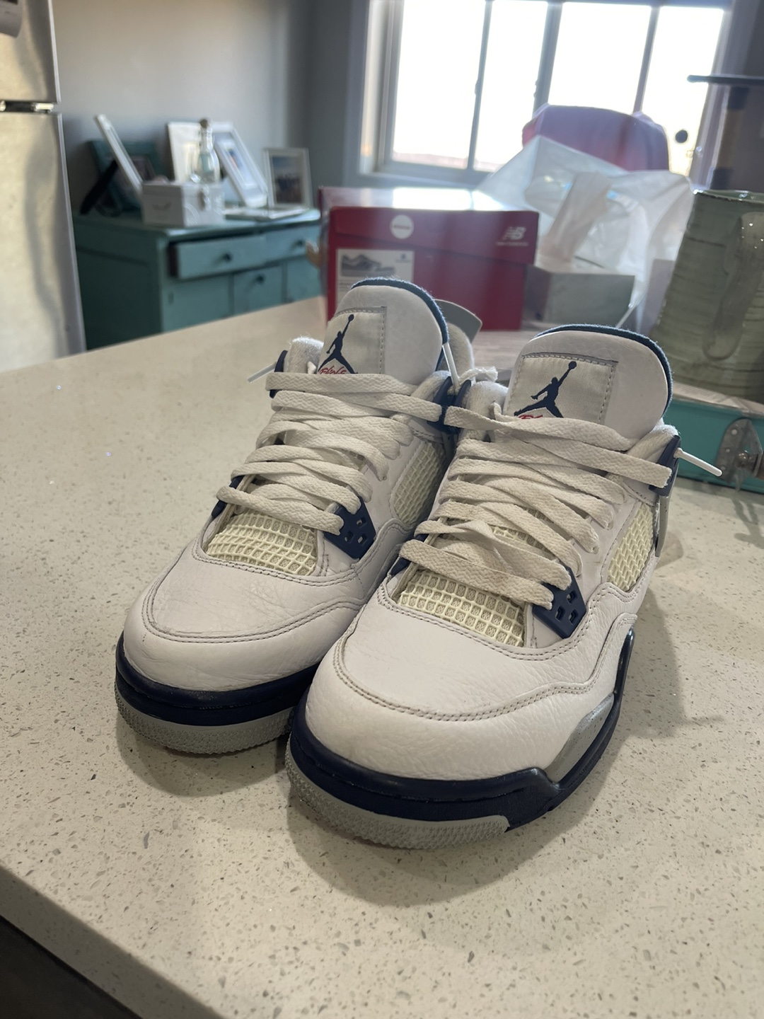Air Jordan 4 midnight navy’s women’s size 6.5 - photo 3