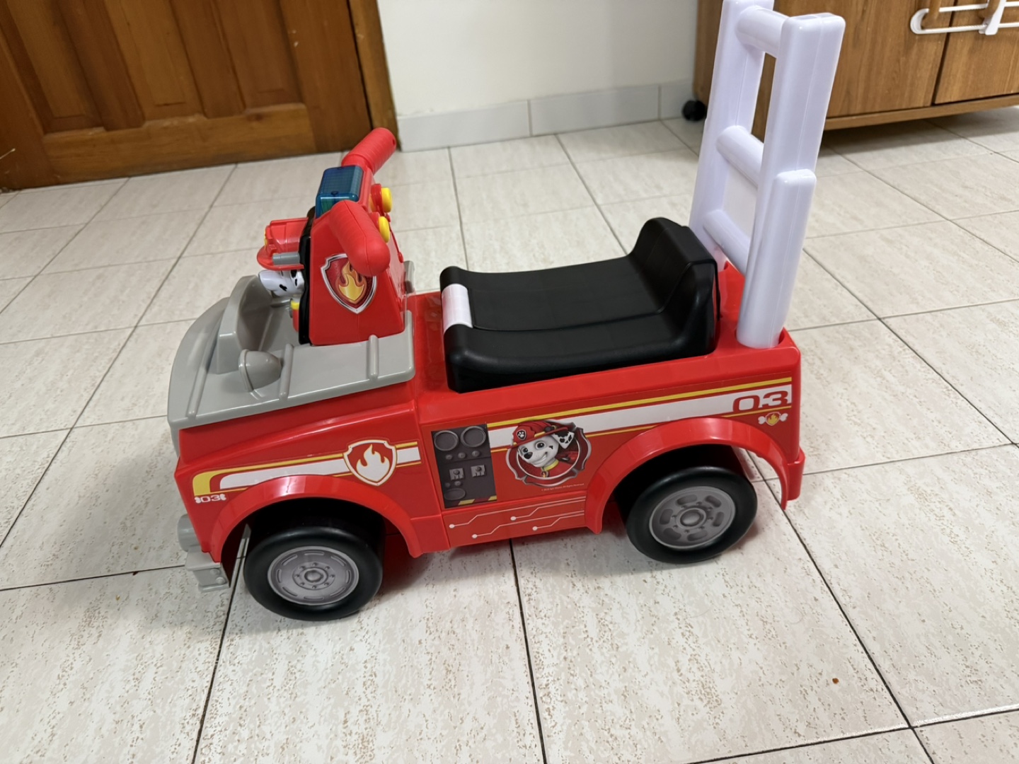 Paw Patrol Marshall's Fire Truck Ride-On Toy