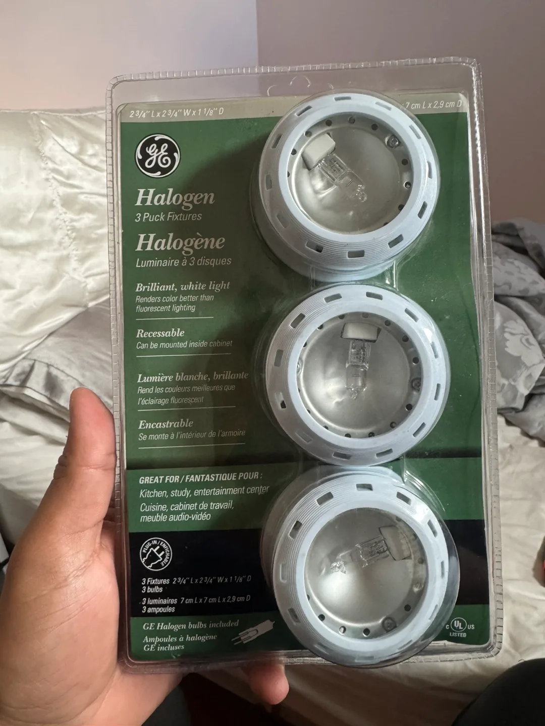GE Halogen 3 Puck Lights thumbnail
