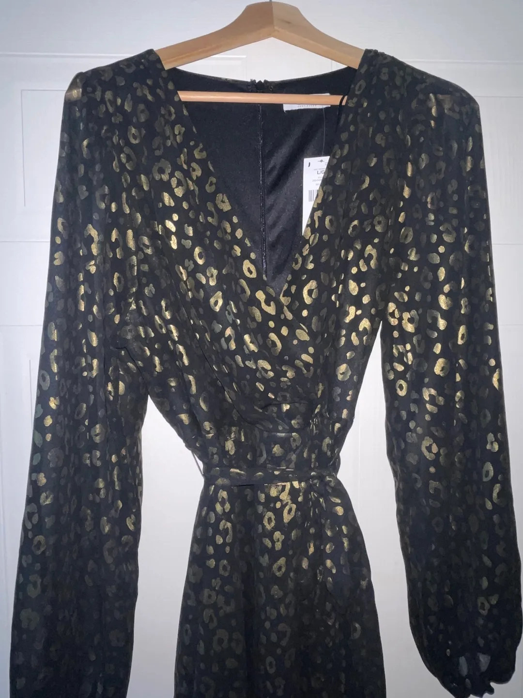 Suzy Shier Gold Foil Leopard Print High Low Midi Dress size L image indicator(5)
