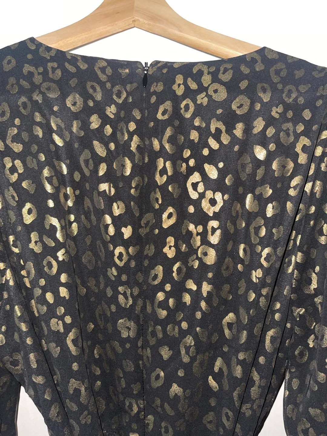 Suzy Shier Gold Foil Leopard Print High Low Midi Dress size L image indicator(7)