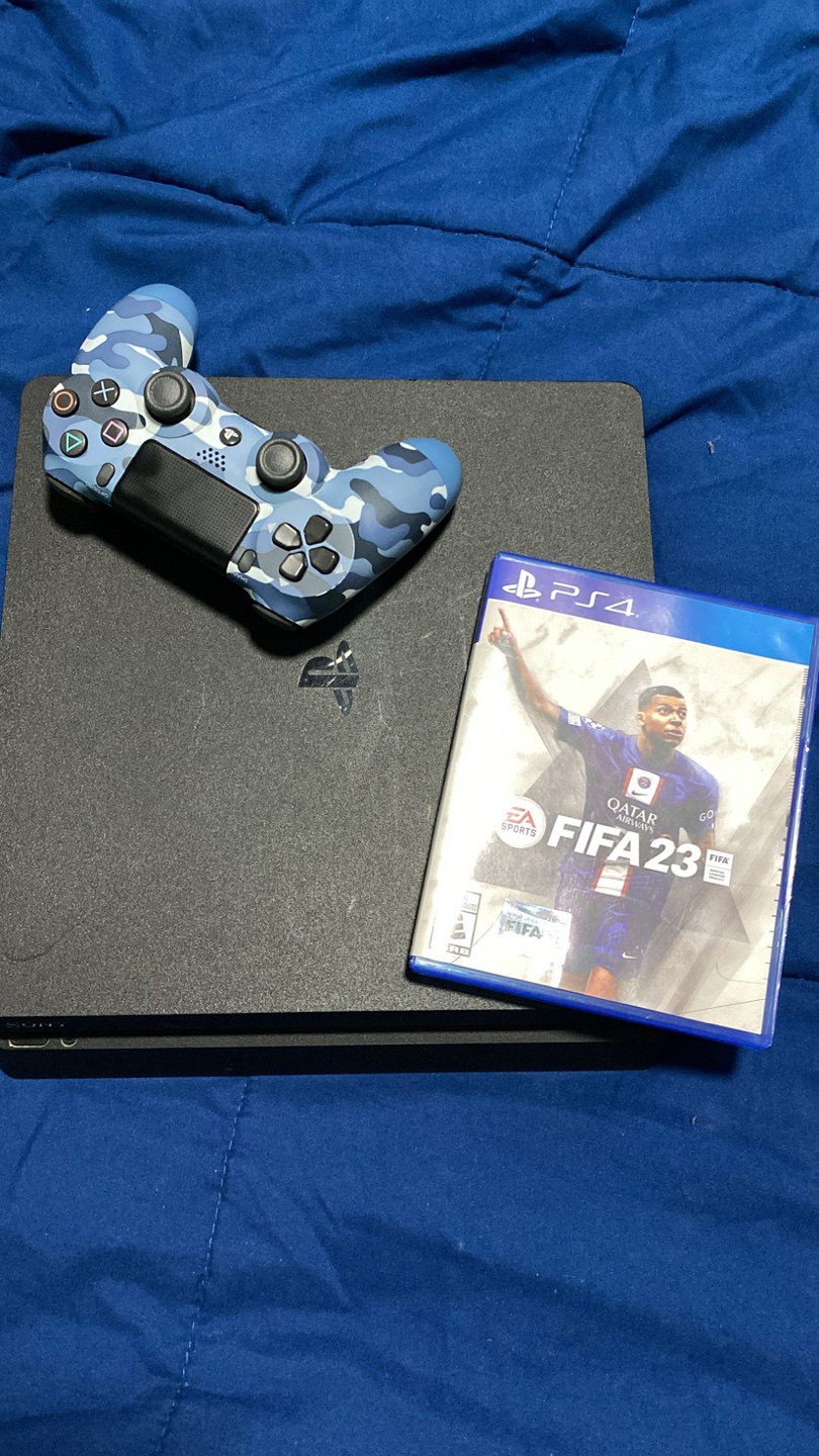 PS4 Slim Console with FIFA 23 and Camo Controller