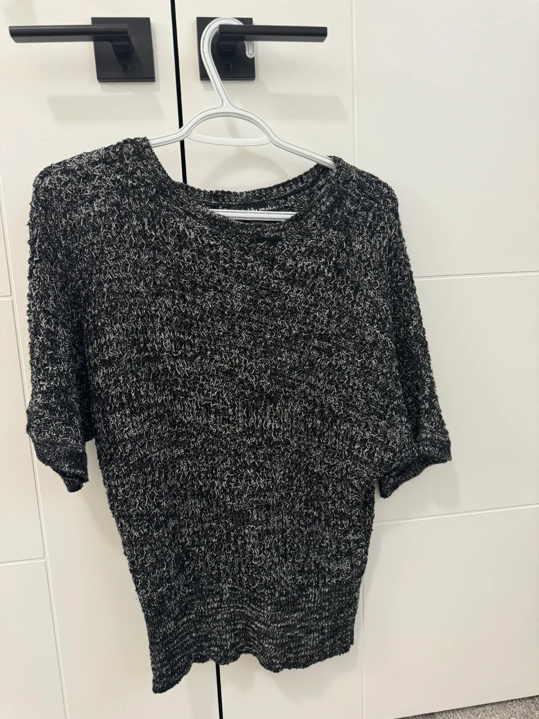 Black and White Knit Sweater (price negotiable!) thumbnail