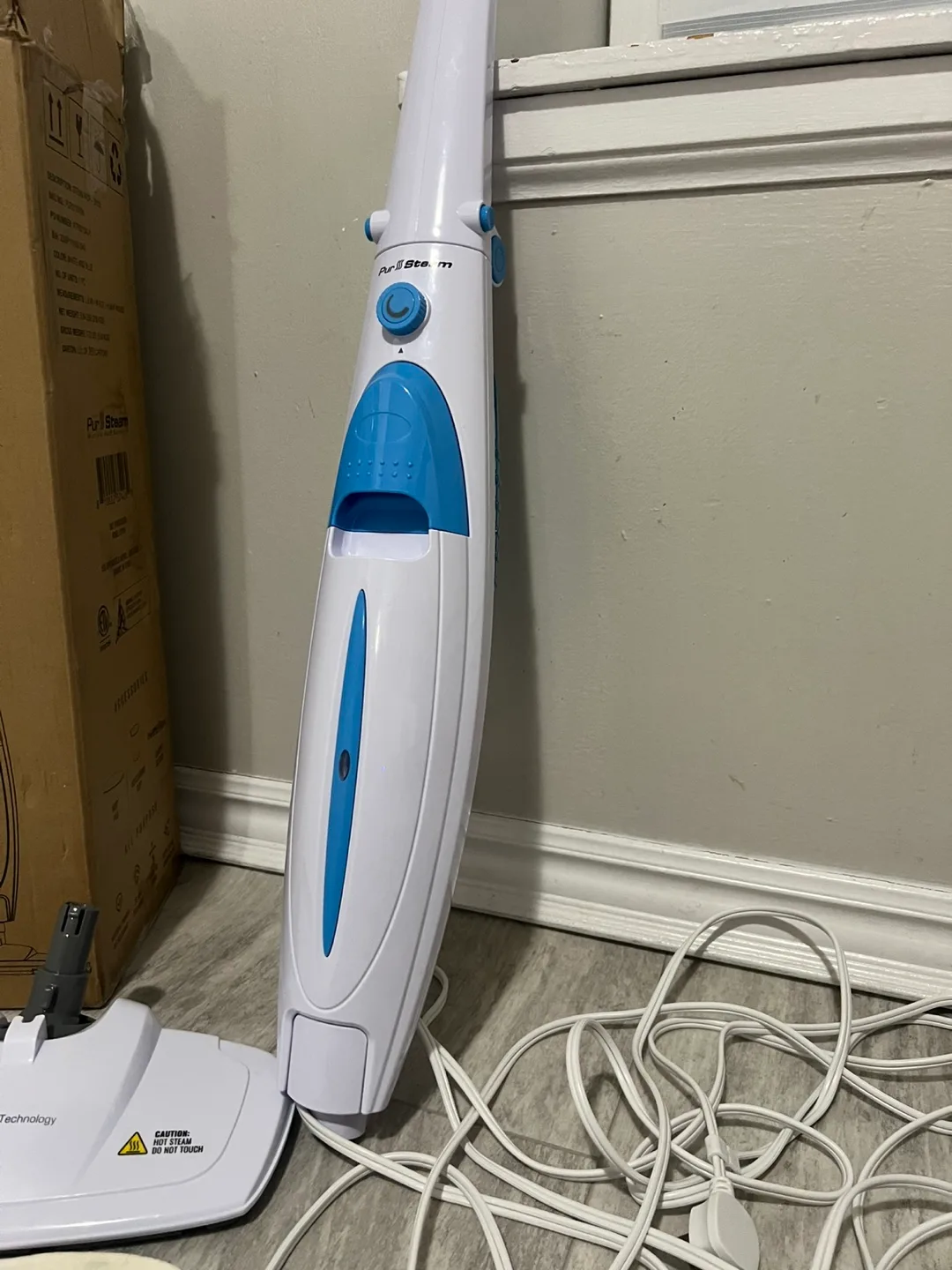 LIKE NEW Multi-Use Floor Steam Mop image indicator(3)