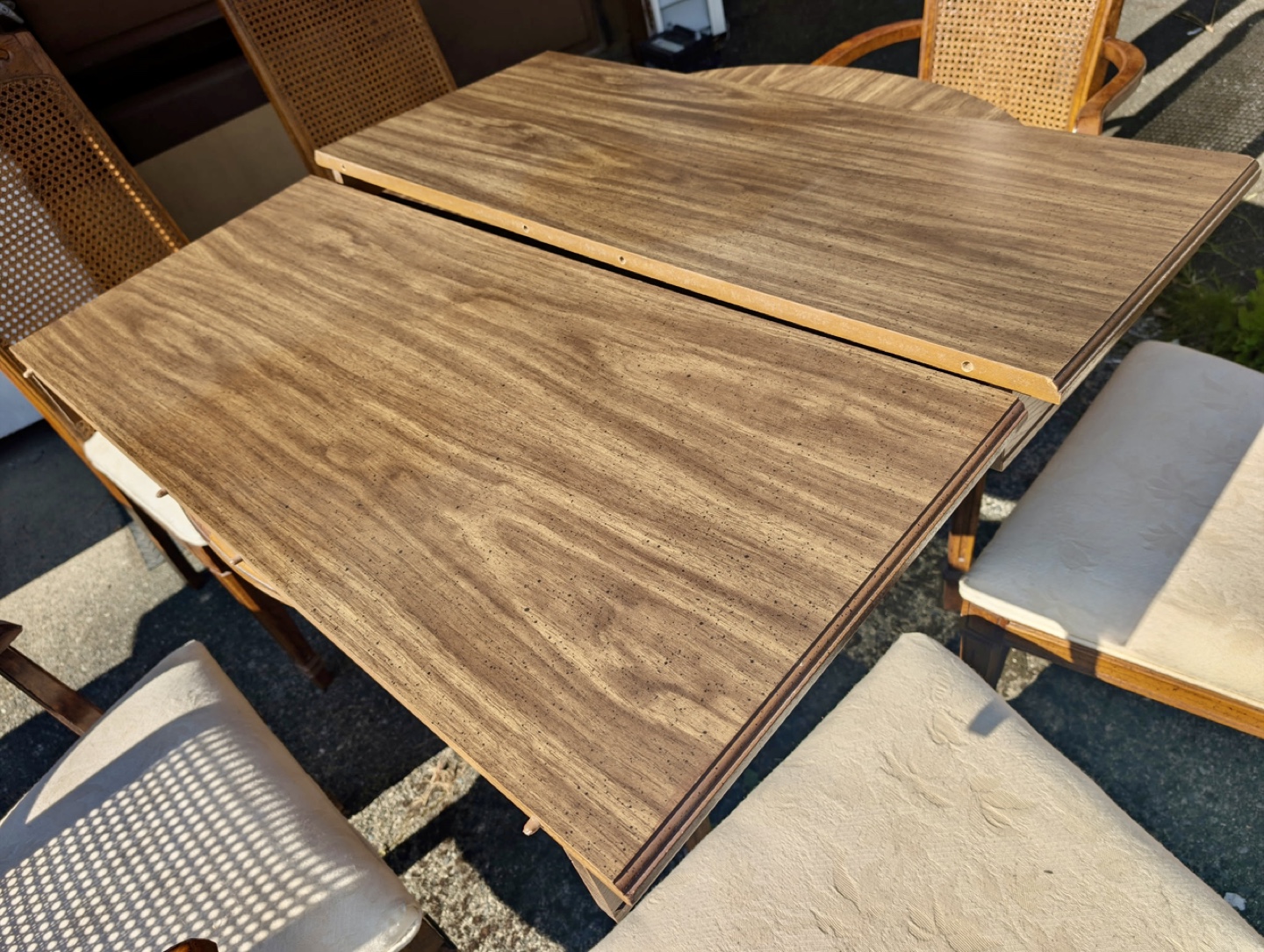 Vintage Round Dining Table Set with 6 Chairs - photo 5