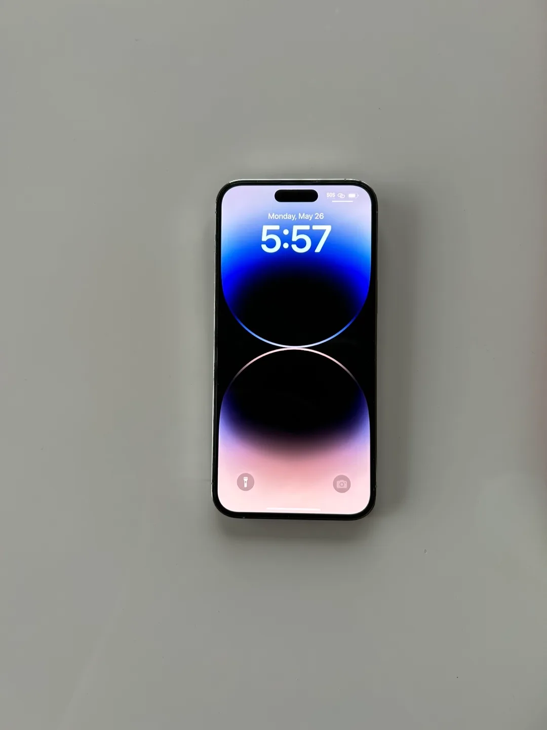 Mint iPhone 14 256gb Unlocked thumbnail