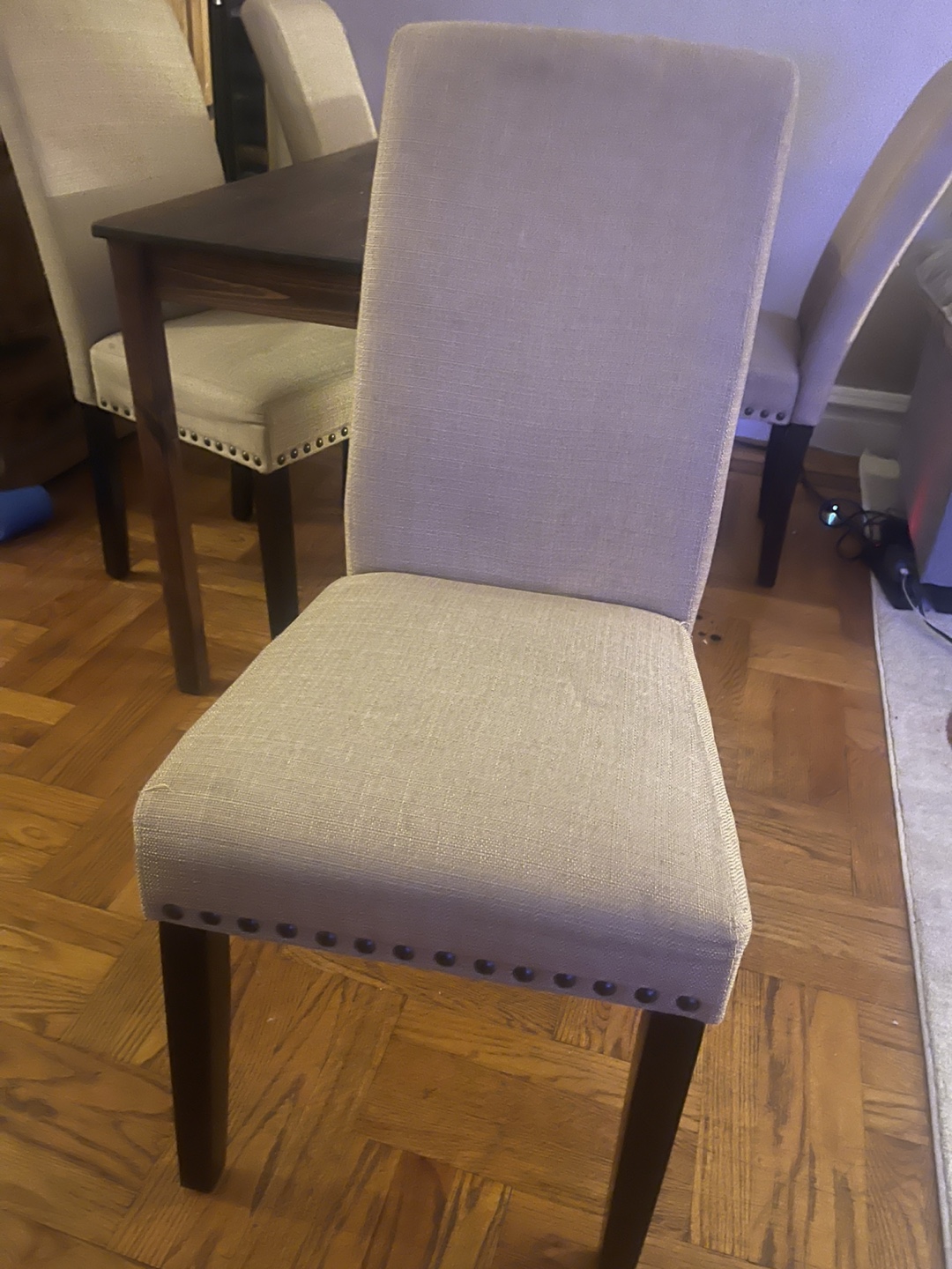 4 chairs and table - photo 4