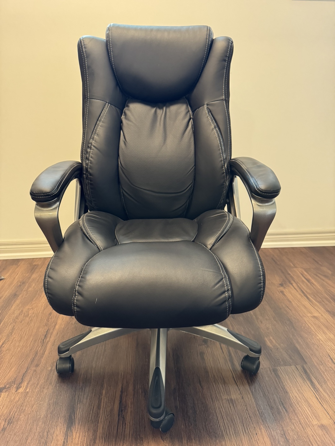 Executive Office Chair - Black Leather
