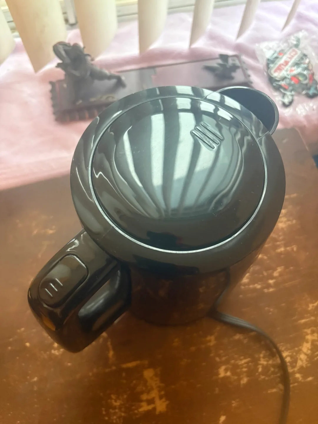 Black Electric Kettle - 1.7L image indicator(2)