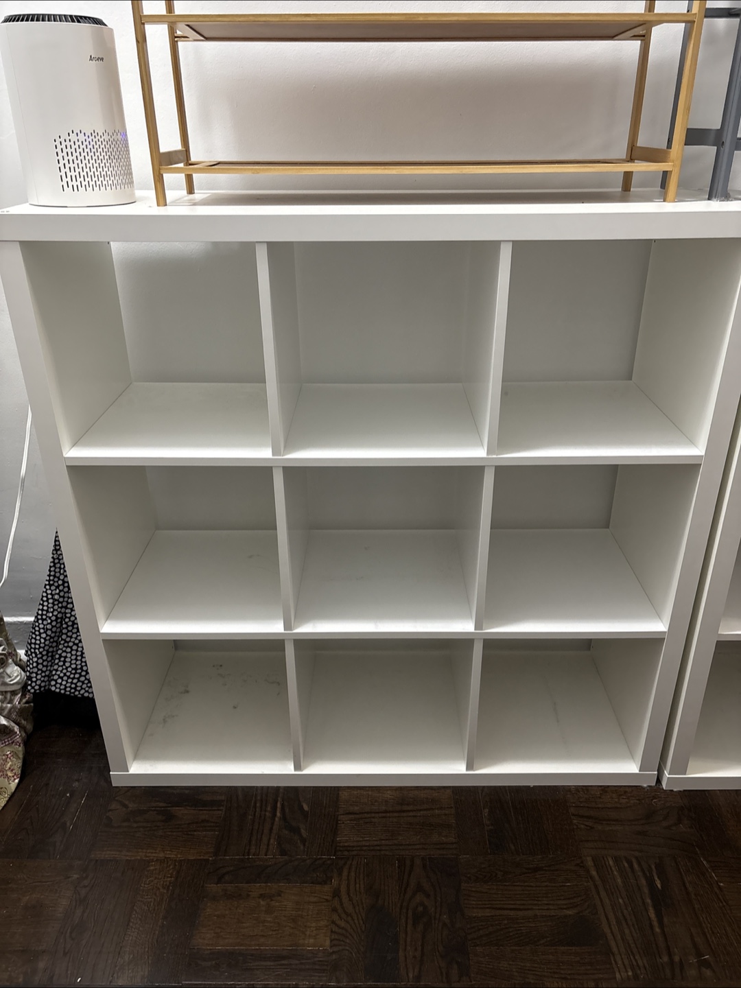 White Cube Storage Shelf