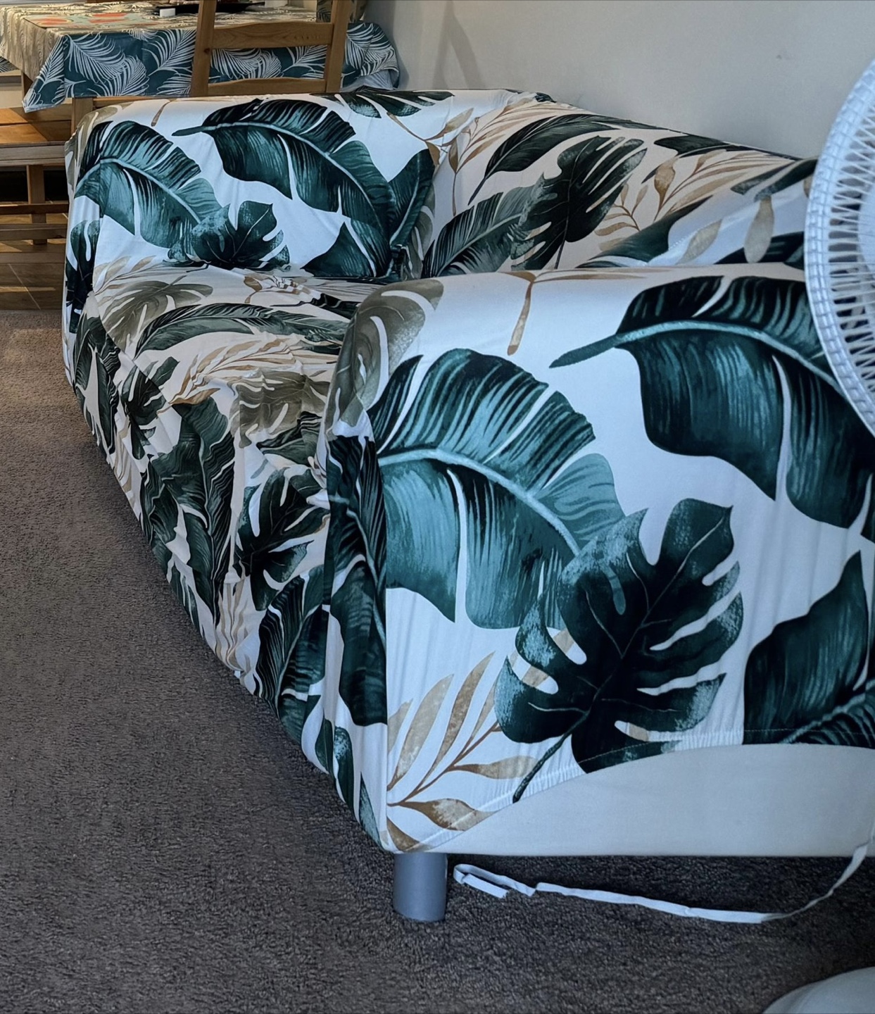 Sofa with Removable Covers - photo 4