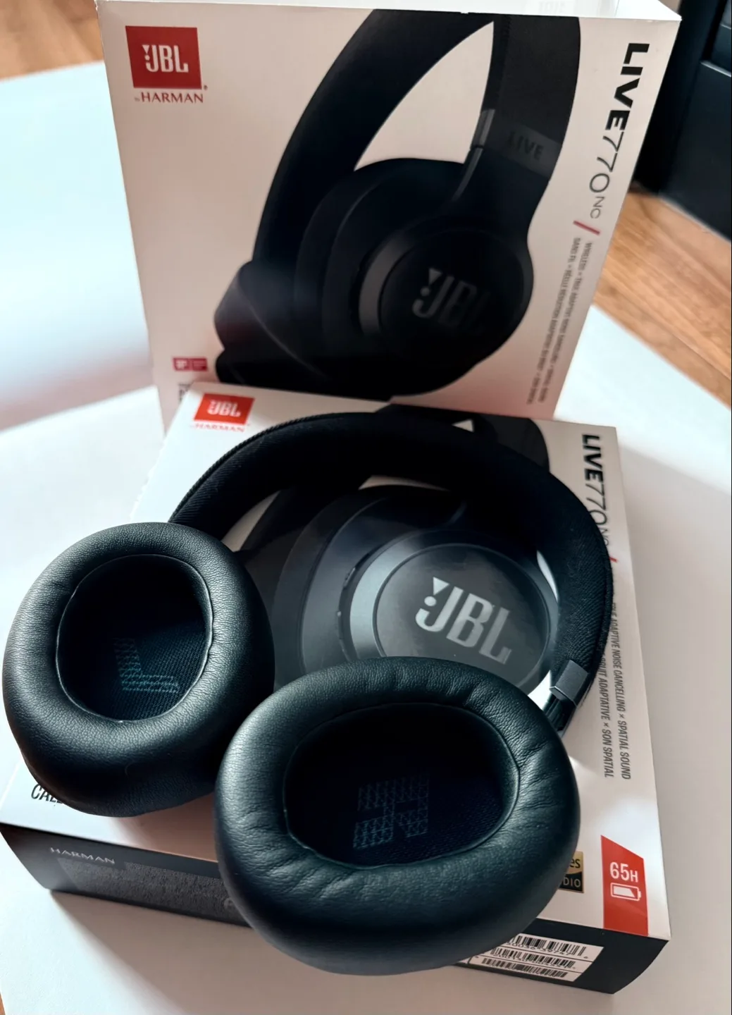 JBL LIVE770NC Wireless Noise Cancelling Headphones image indicator(5)