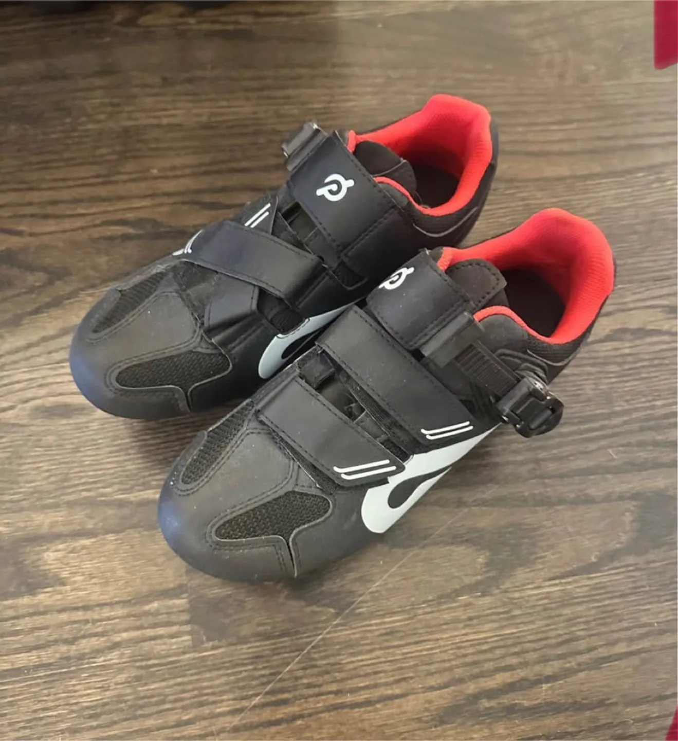 Peloton cycling shoes thumbnail