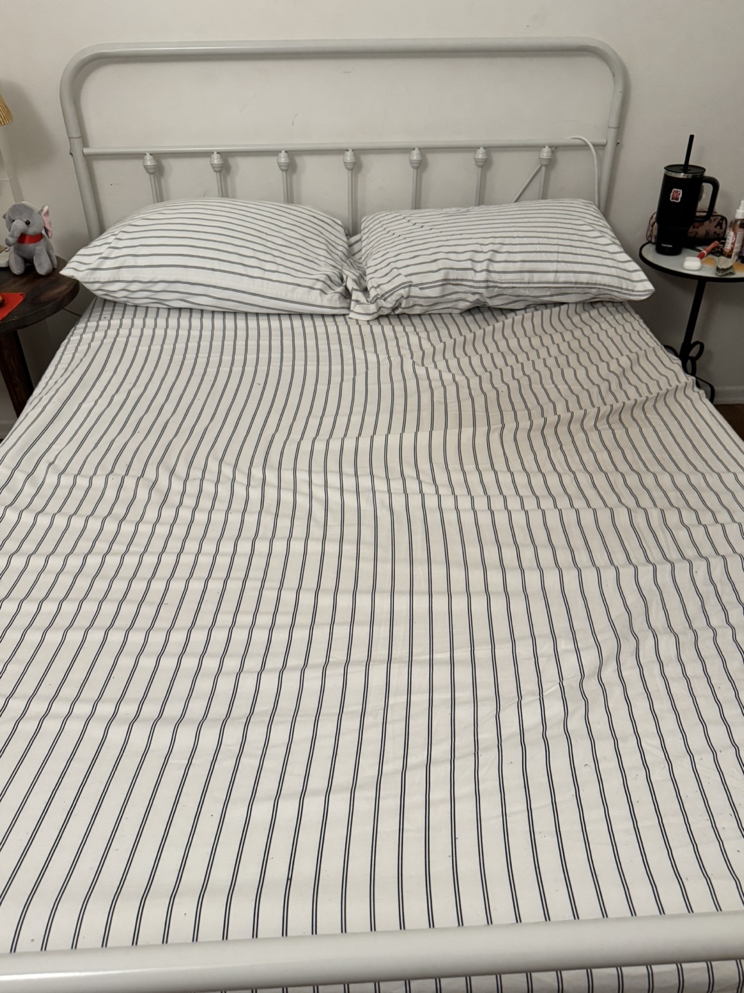 Full Size Metal Bed Frame - White