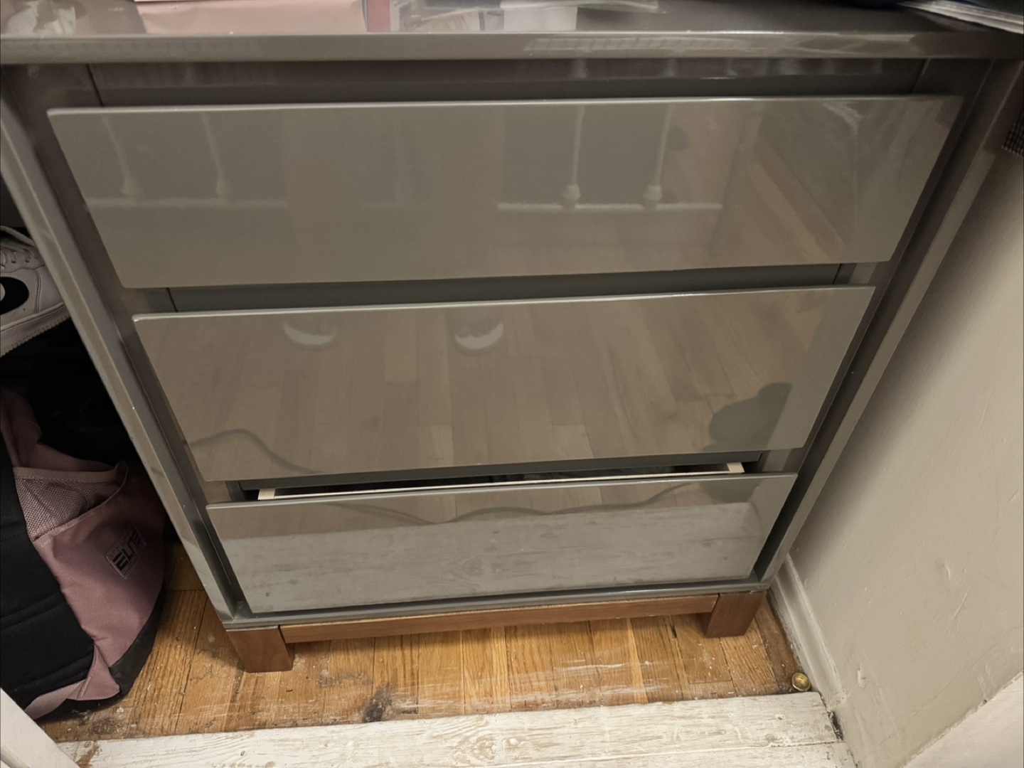 Gray 3-Drawer Dresser - photo 2