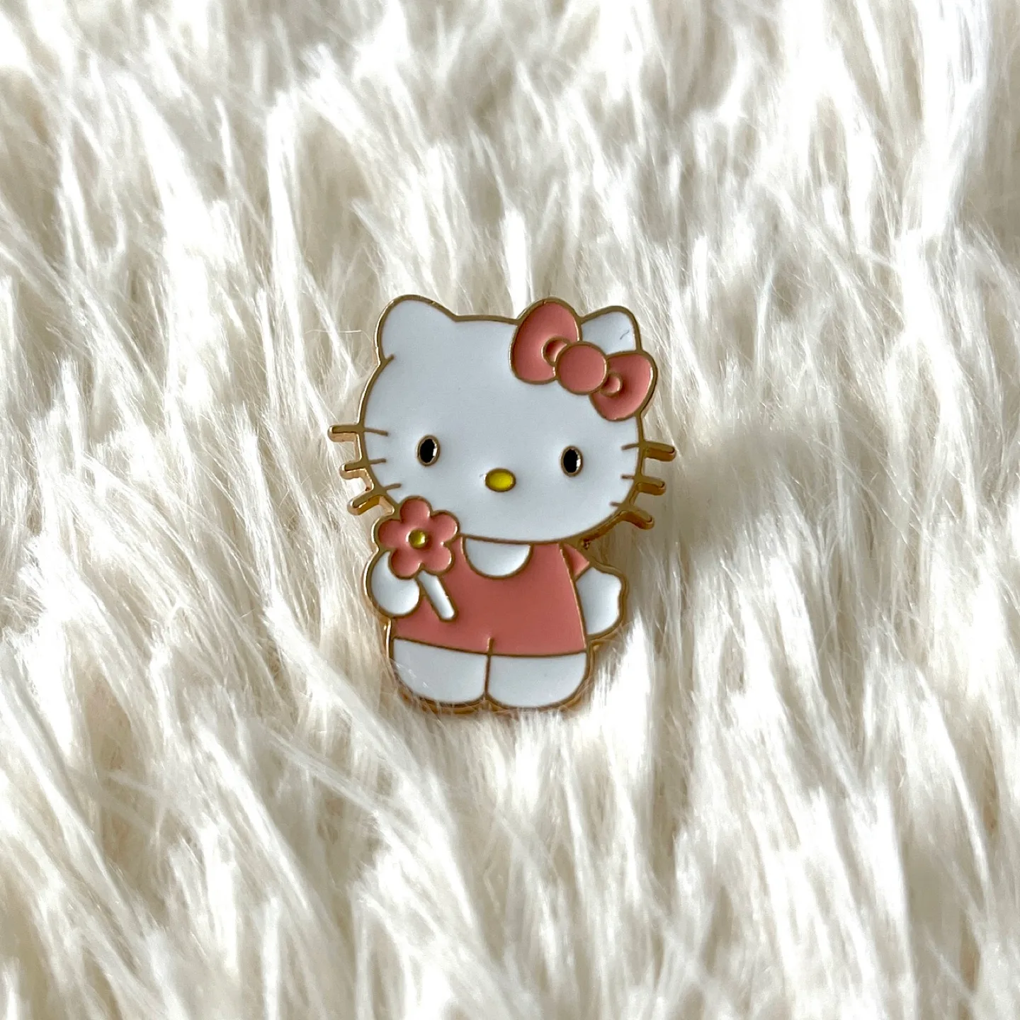 Hello Kitty Enamel Pin #5 thumbnail