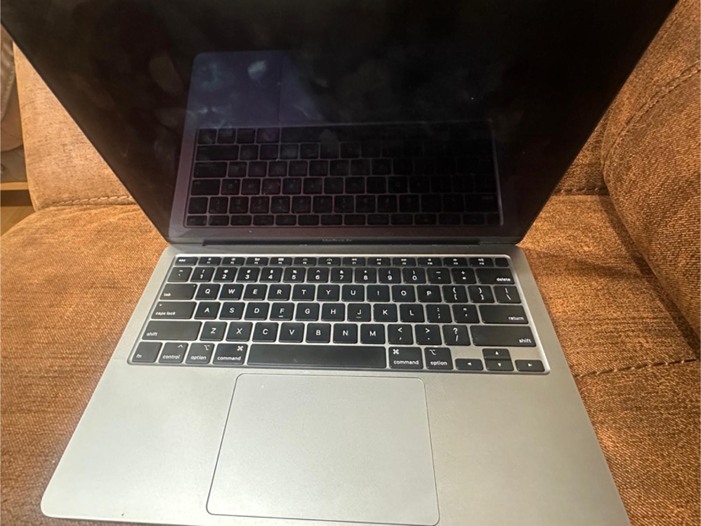 MacBook Air 13-inch, 8GB RAM, 1.1 GHz Intel Core i3 - photo 3