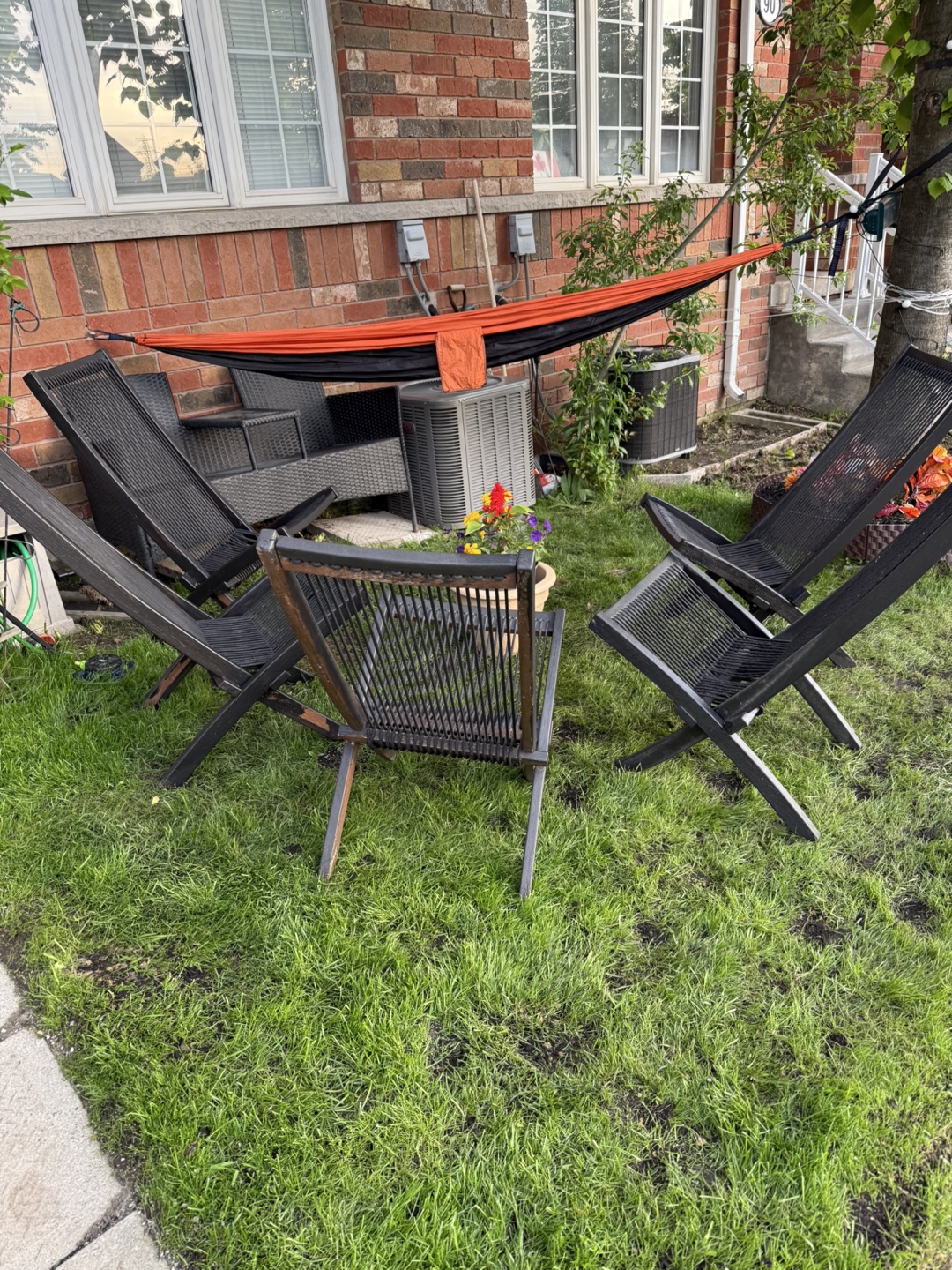 Set of Five Black Folding Outdoor Chairs - photo 3