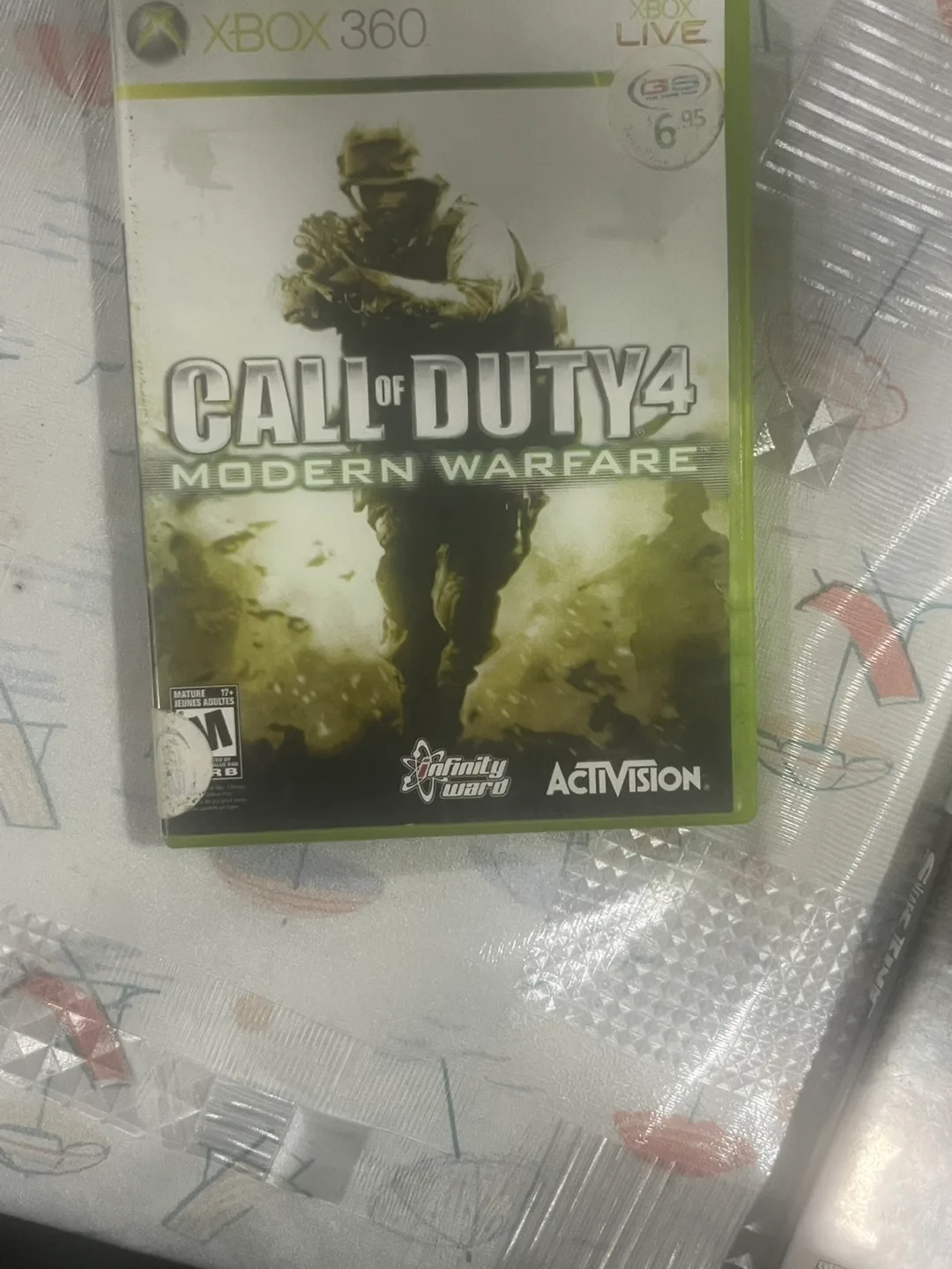 Call of Duty 4: Modern Warfare - Xbox 360 thumbnail