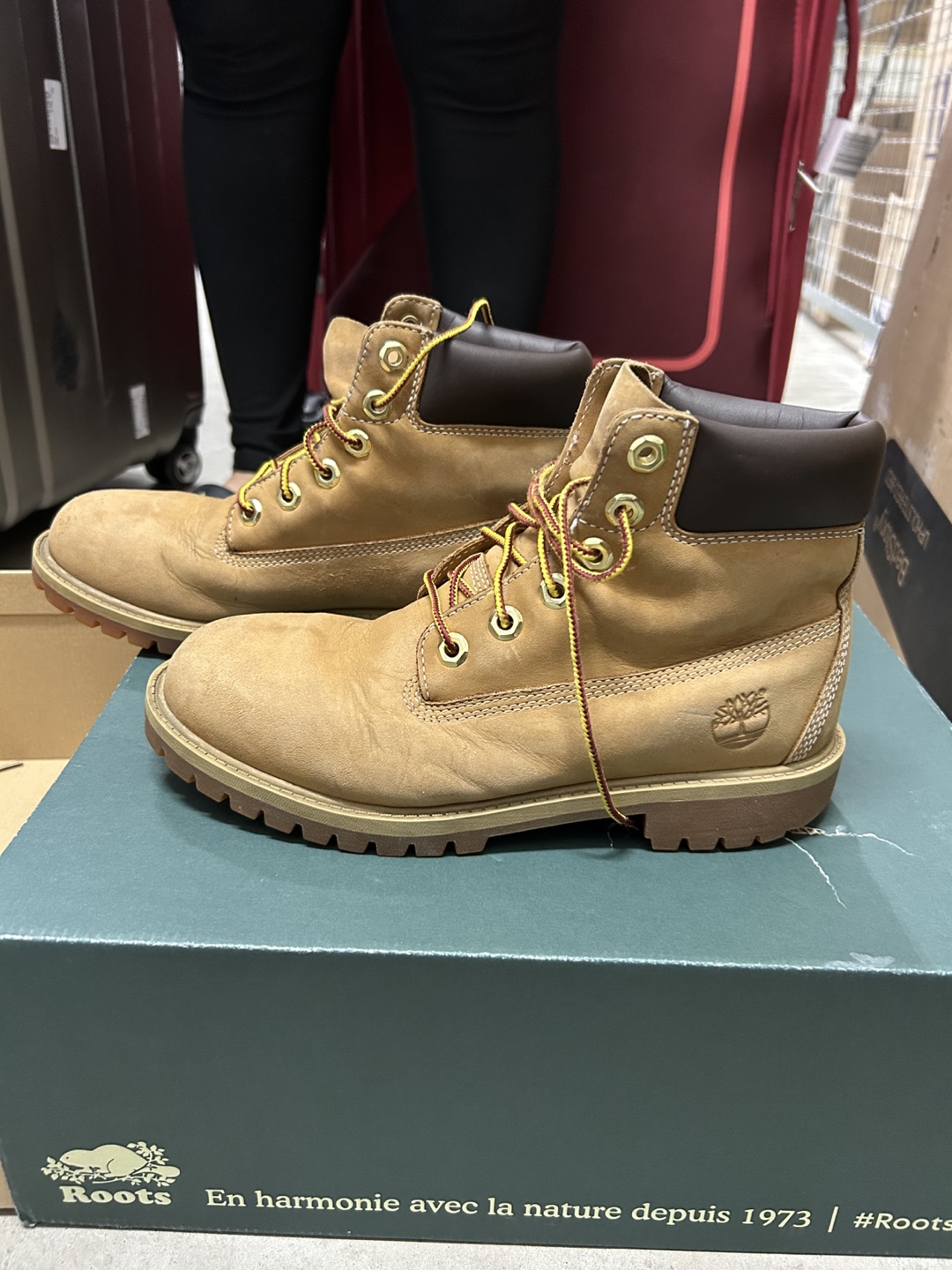 Timberland Boots - Wheat Nubuck Leather - photo 2