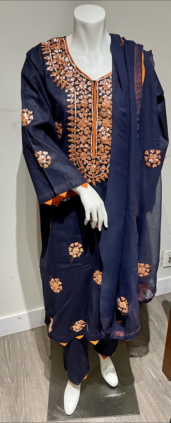 Gorgeous  3 piece gotta work suits - photo 3