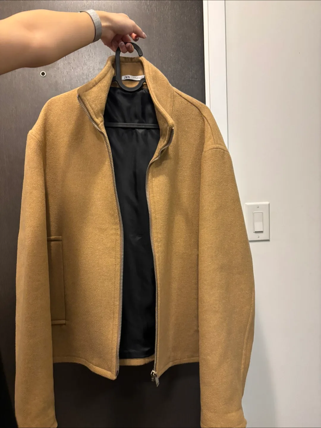 Zara Camel Zip-Up Jacket Size M thumbnail