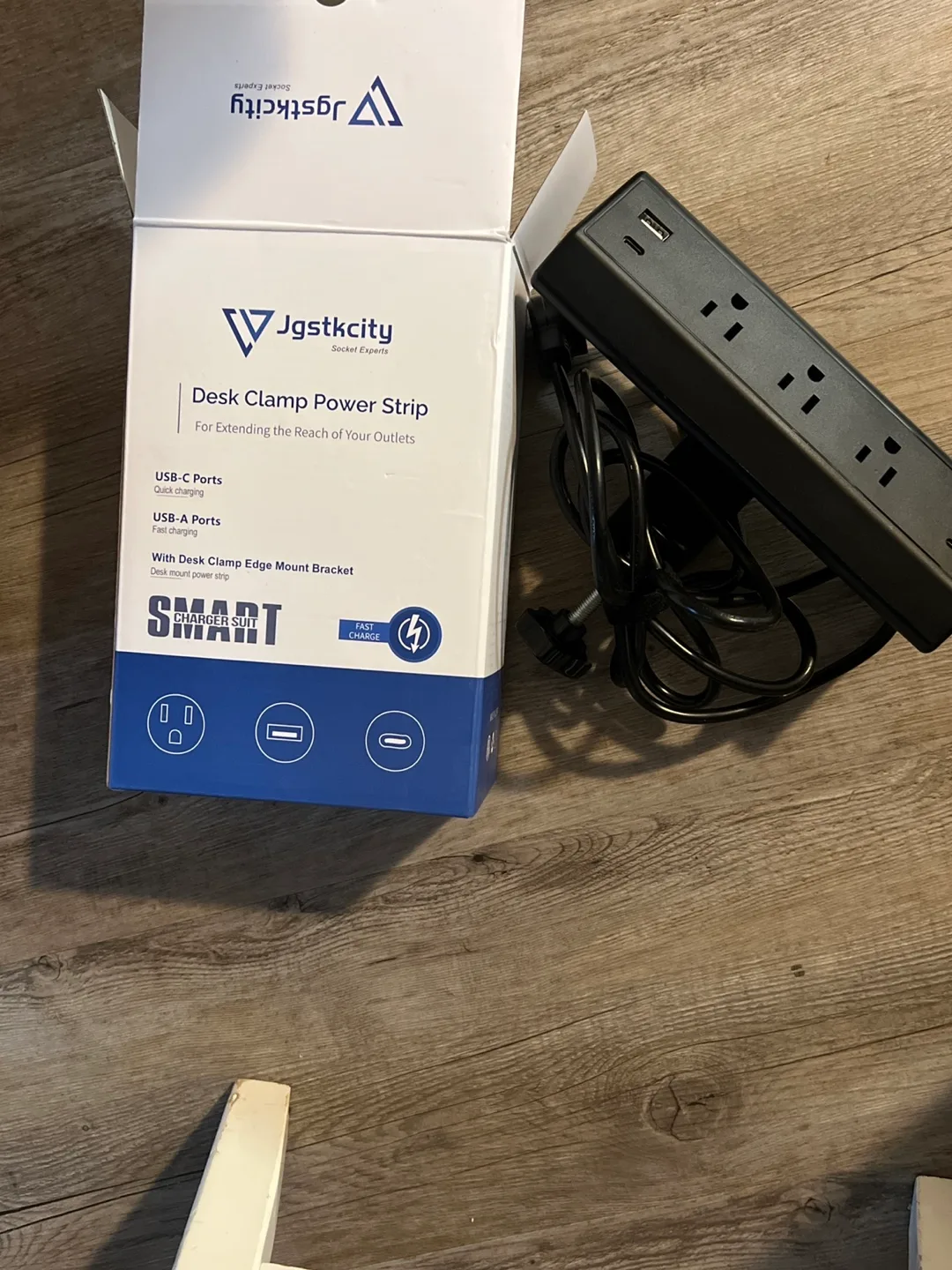 Jgstkcity Desk Clamp Power Strip with USB-A & USB-C Ports thumbnail