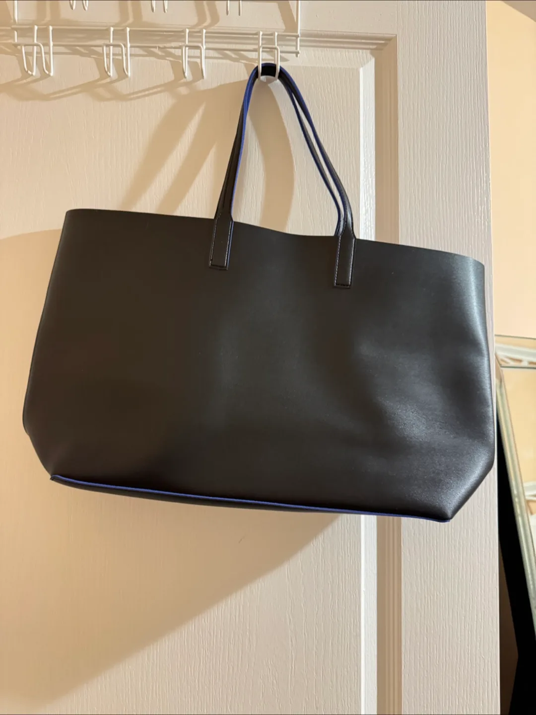 Orlane Paris Black and Blue Leather Tote Bag thumbnail