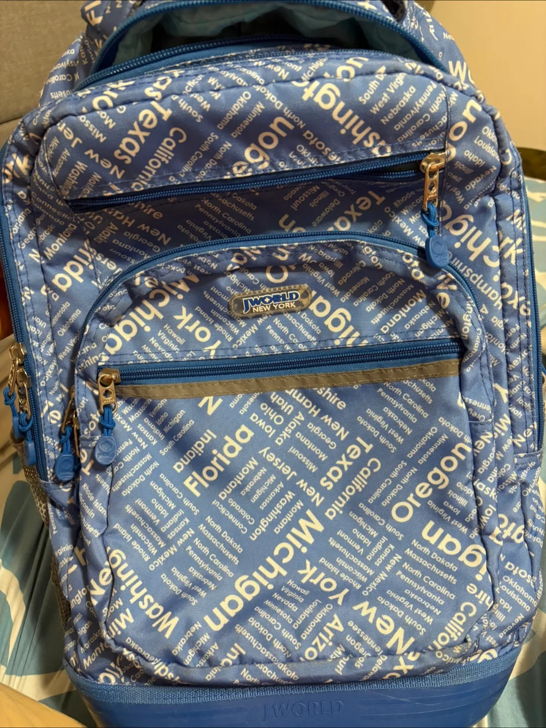 J World New York Rolling Backpack - Blue image indicator(5)