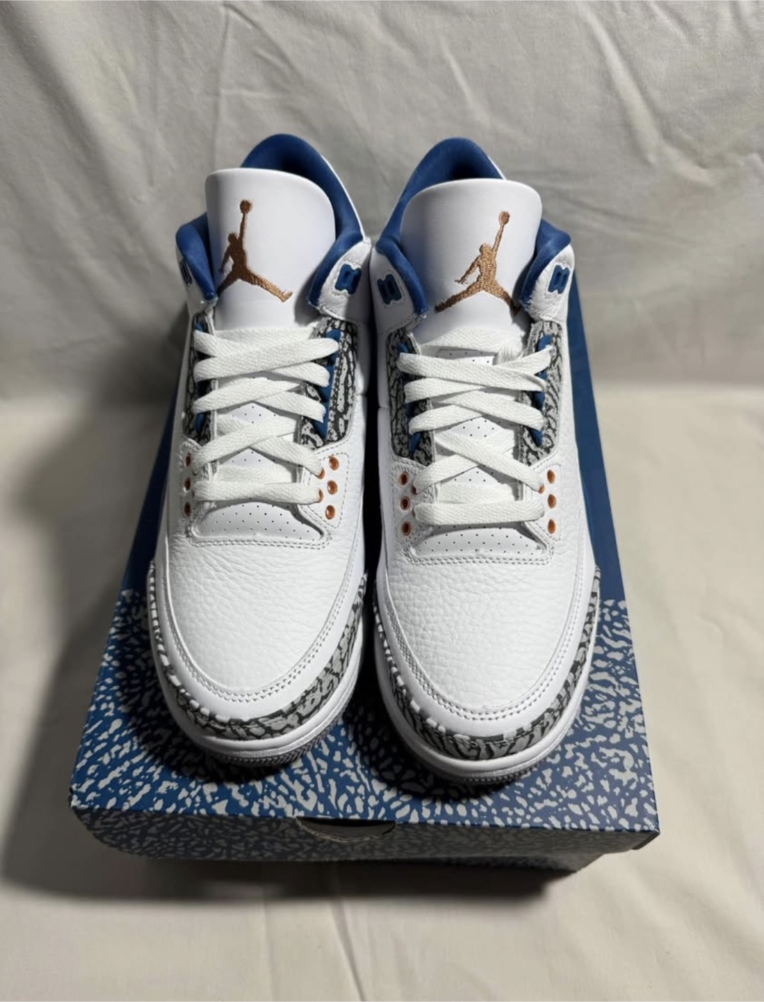 Air Jordan 3 Retro Men's Size 8 - photo 3