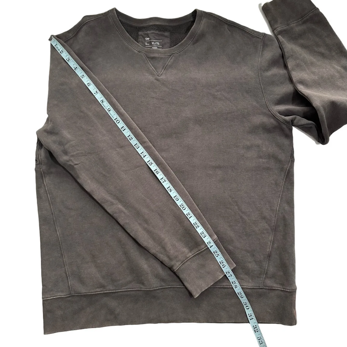 Men's XL  Gap Oversized Brown Sweatshirt V Stitch Detail Size XL image indicator(9)