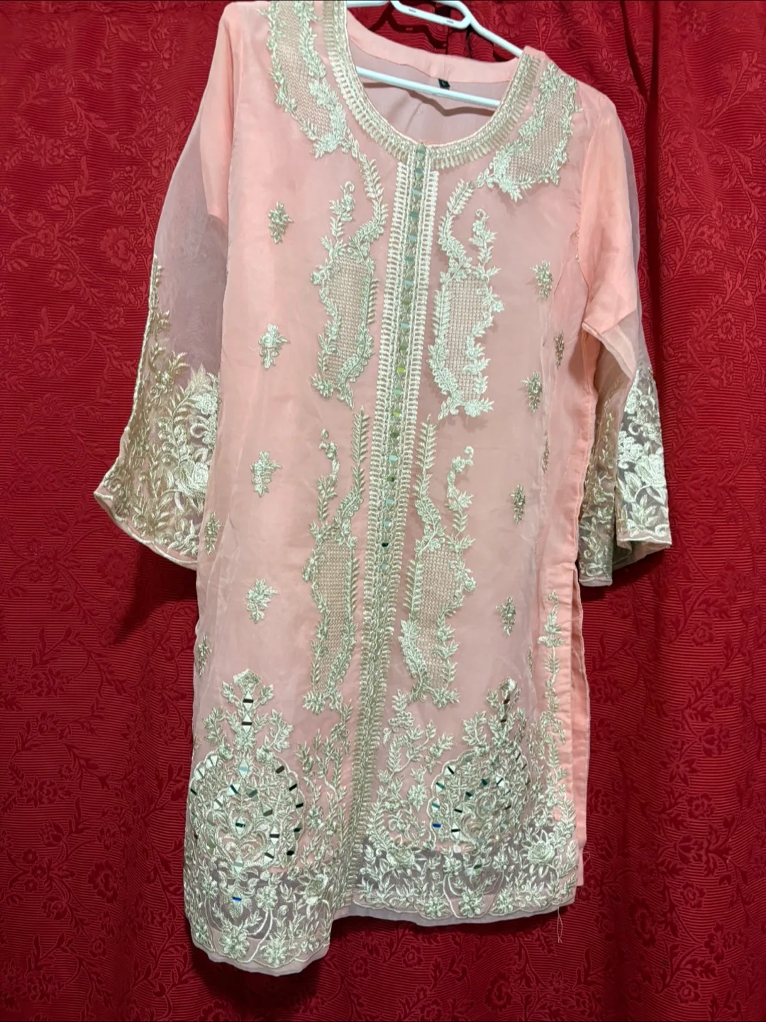 Beautiful  Shalwar Kameez Set image indicator(2)