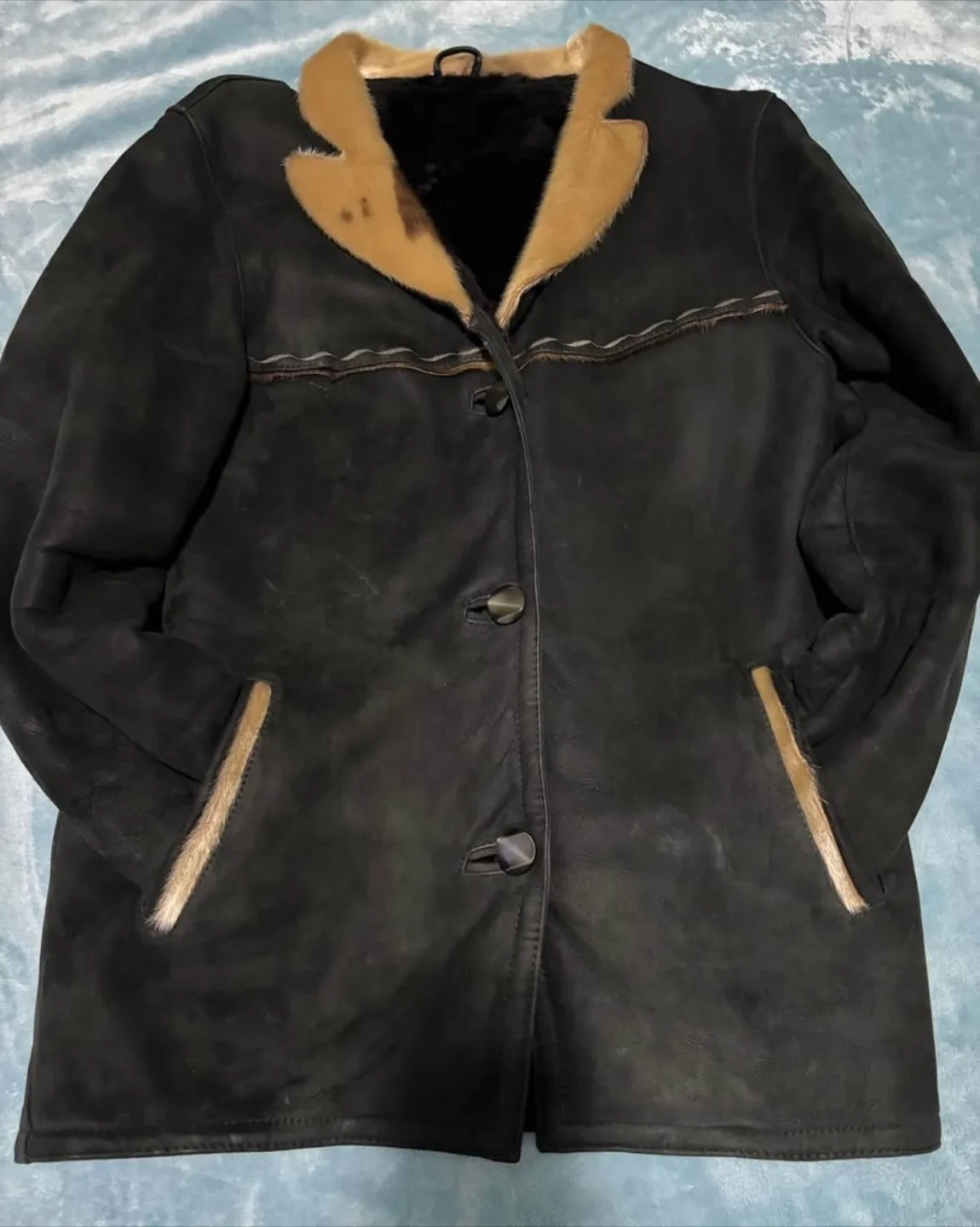 Vintage Black Sheepskin Leather Jacket with Tan Shearling Collar thumbnail