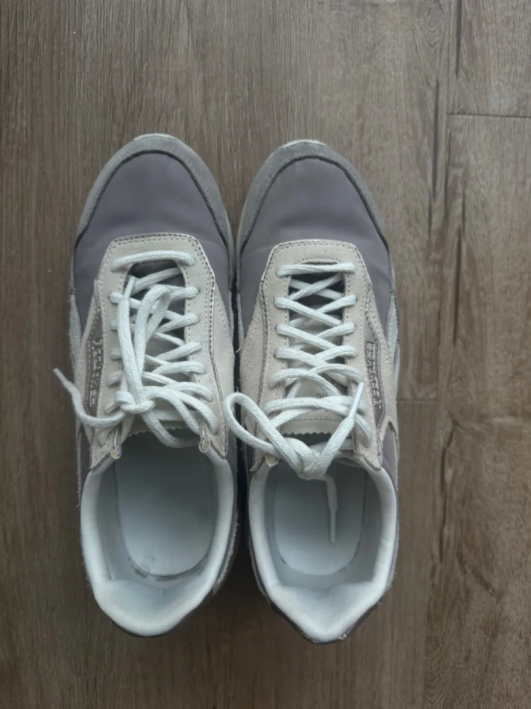 Reebok Women's Classic Leather Legacy Az Sneakers image indicator(3)