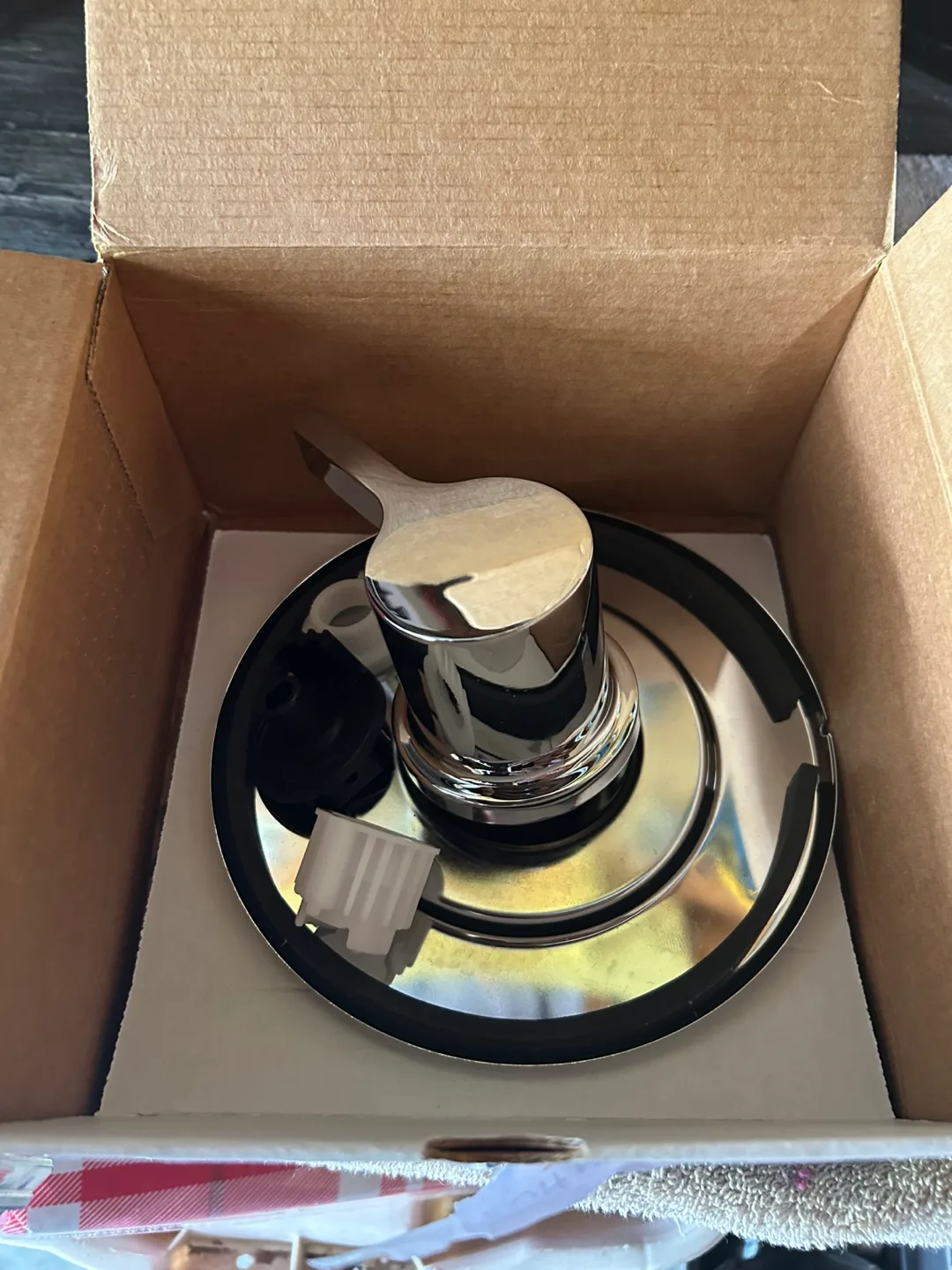 Moen T266Xq Vichy Chrome Posi-Temp 1 Handle Valve Only Trim thumbnail