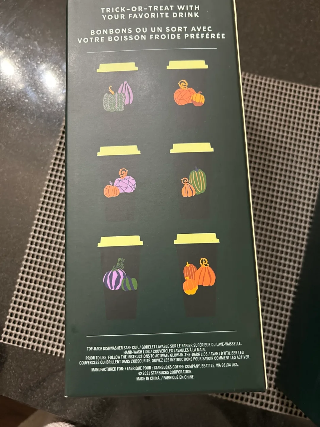 Starbucks Reusable Hot Cups - Glow-in-the-Dark Lids image indicator(3)