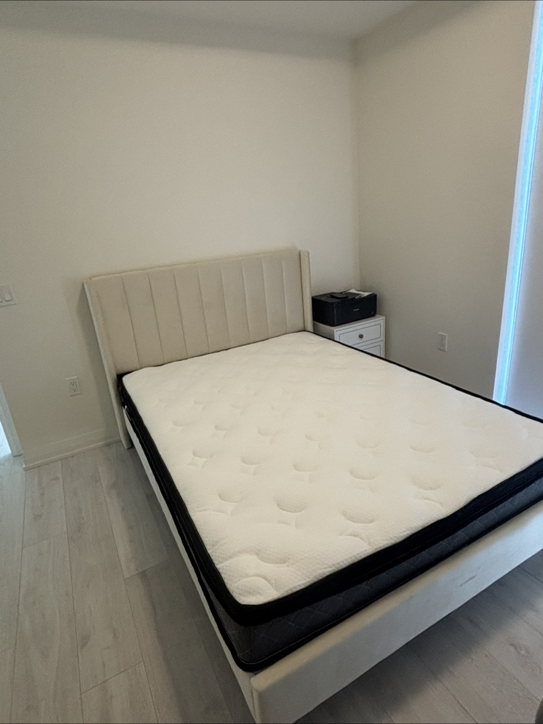 Everything must go - Brand new Full Size Bed Frame with Mattress - photo 5