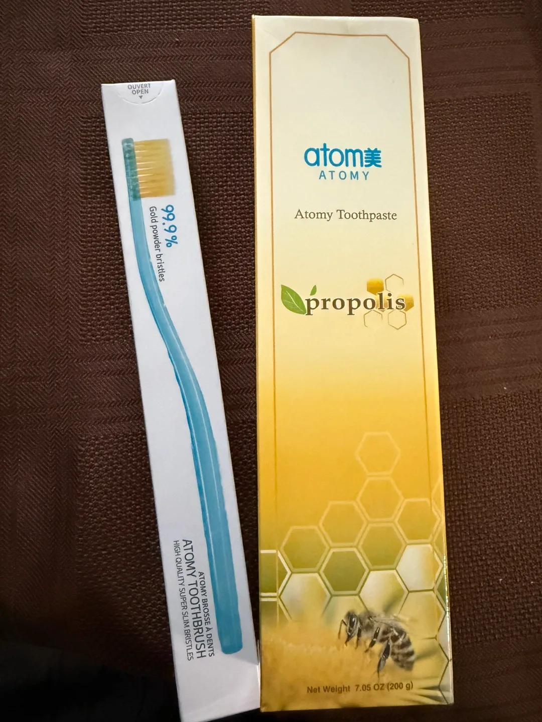 ATOMY Propolis Toothpaste and Toothbrush thumbnail