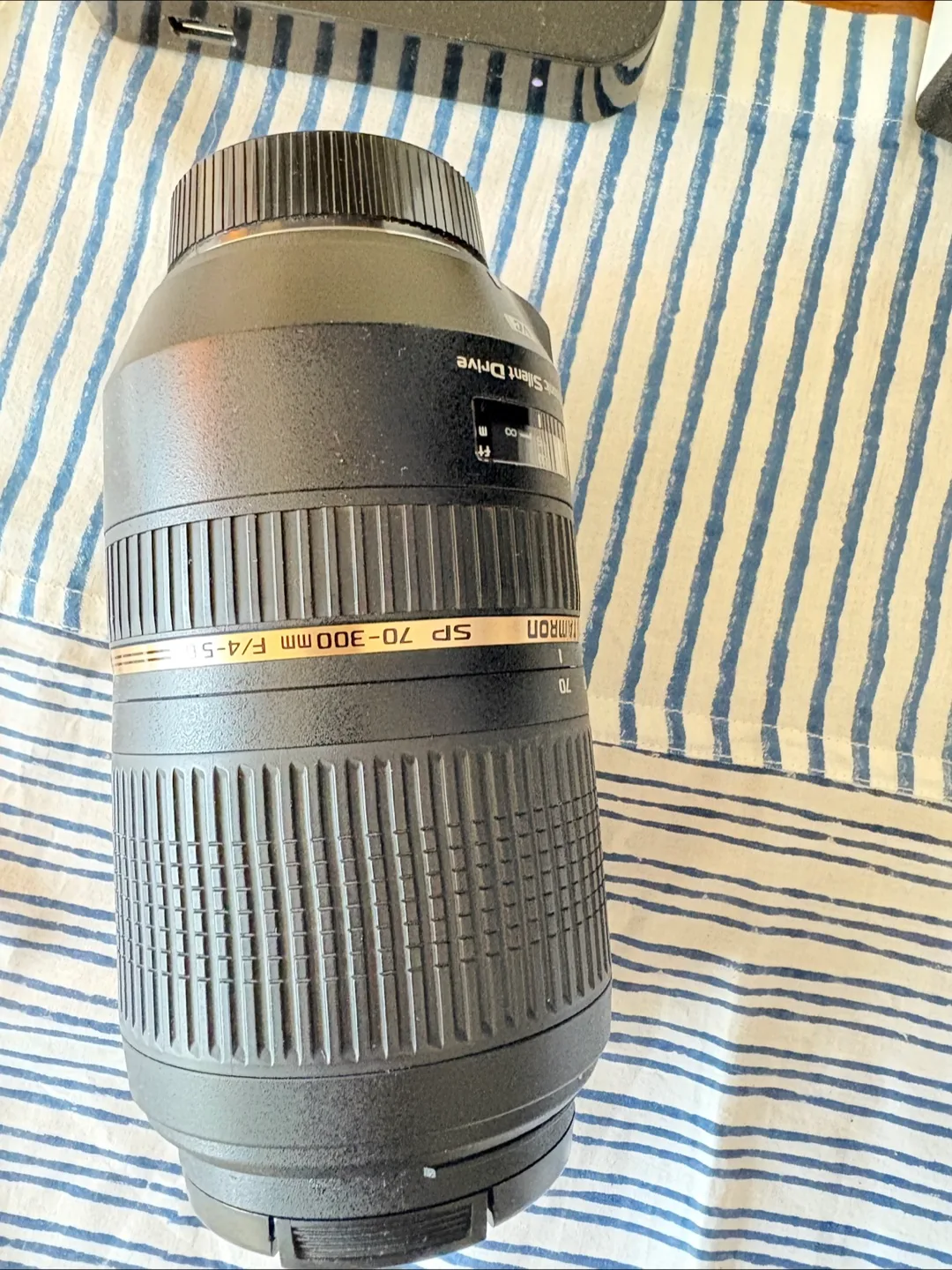 Last day Tamron SP 70-300mm F/4-5.6 Di VC USD Camera Lens image indicator(5)