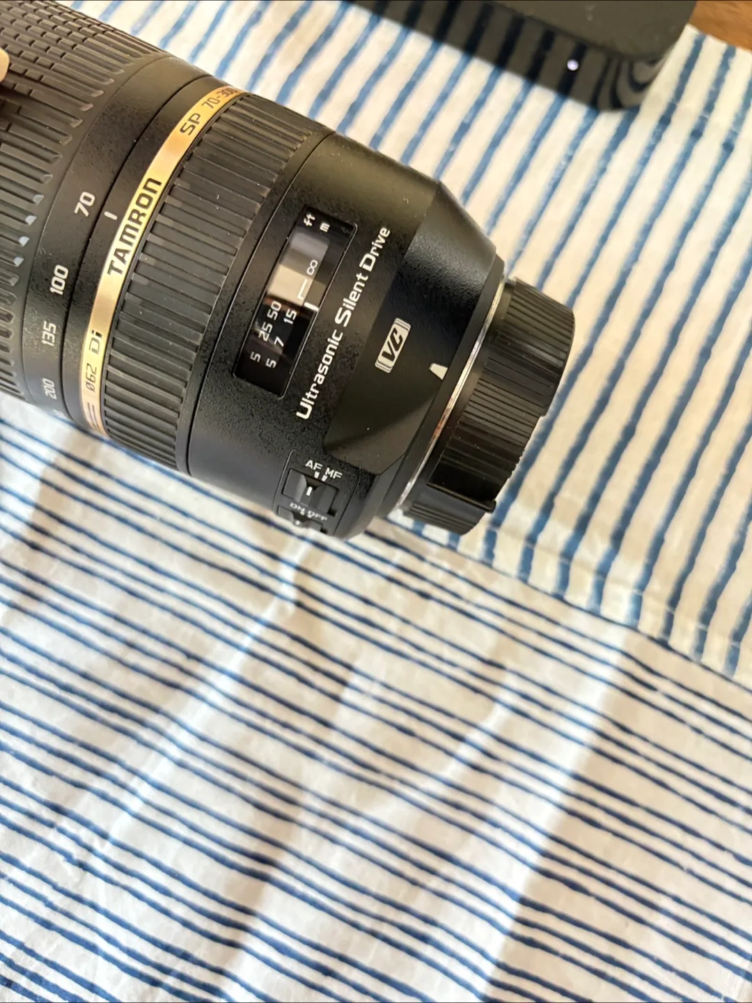 Last day Tamron SP 70-300mm F/4-5.6 Di VC USD Camera Lens image indicator(7)