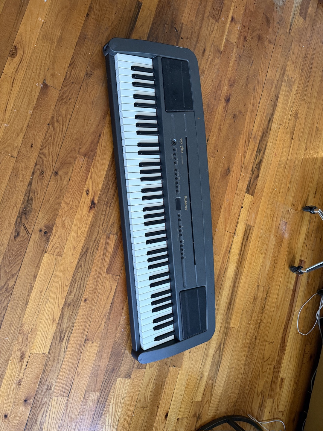 Roland EP-760 Digital Piano with Sustain Pedal - photo 3