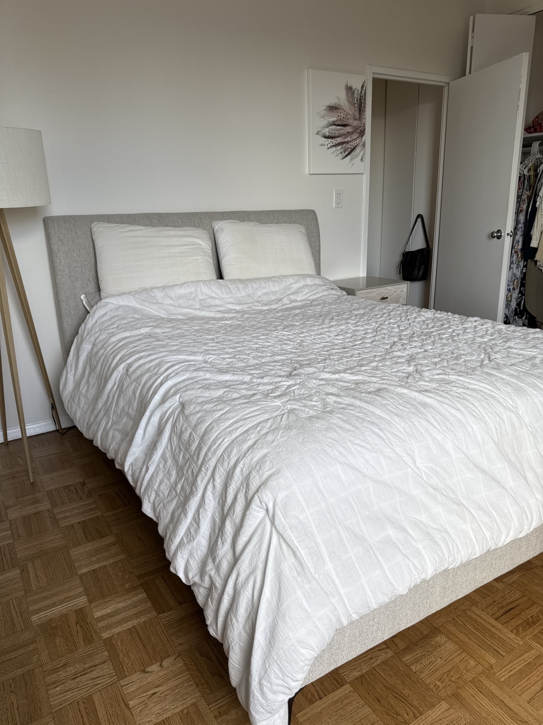 West elm Queen Size Bed Frame - available in July - photo 3