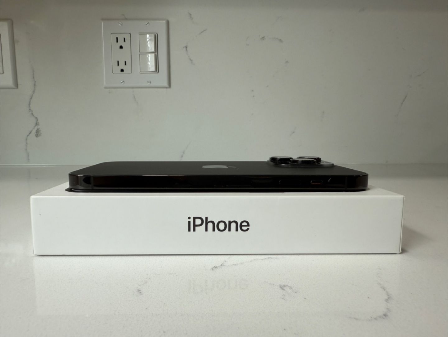 iPhone 14 Pro Max 256gb - Space Black - Used - Unlocked - photo 4