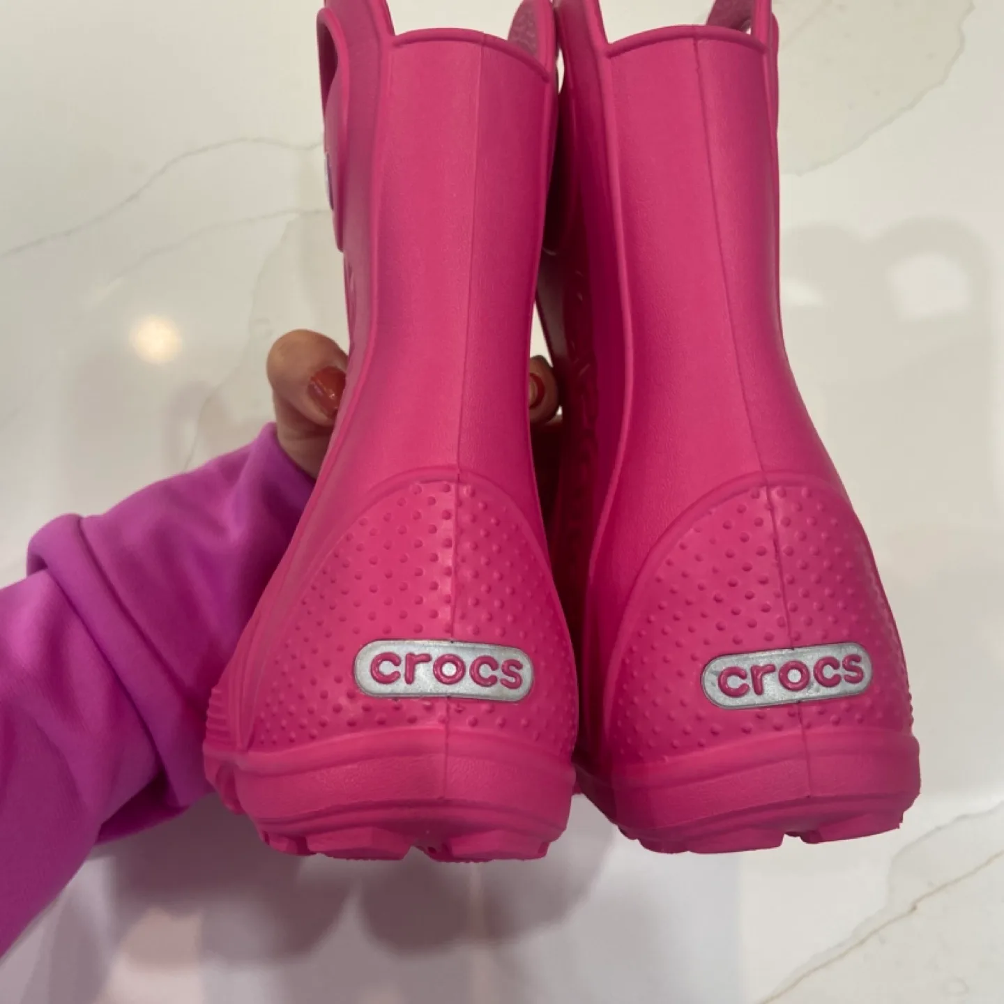 Size C10 kids Crocs Rainboots image indicator(5)