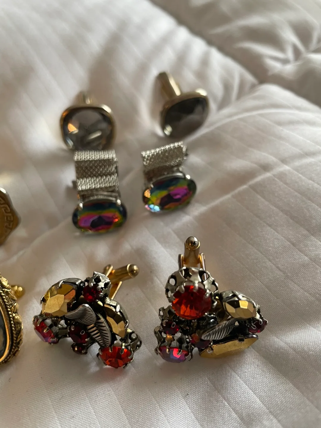 Collection of Men's Cufflinks 7 pairs image indicator(4)