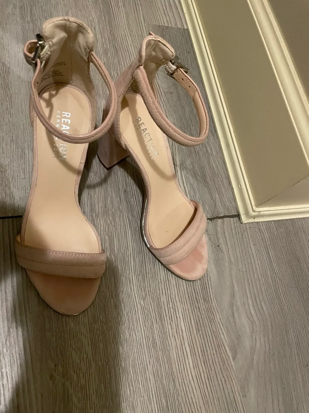 Women's Reaction Kenneth Cole Blush Pink Suede Ankle Strap Heels