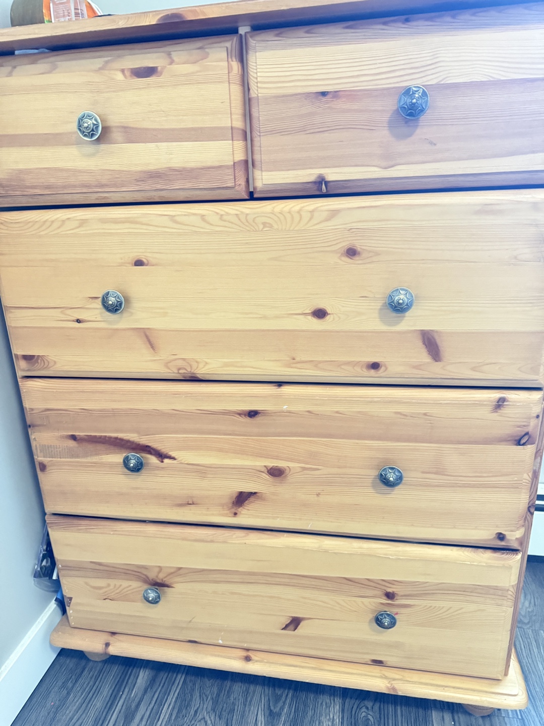 Five-Drawer Pinewood Chest of Drawers - photo 4
