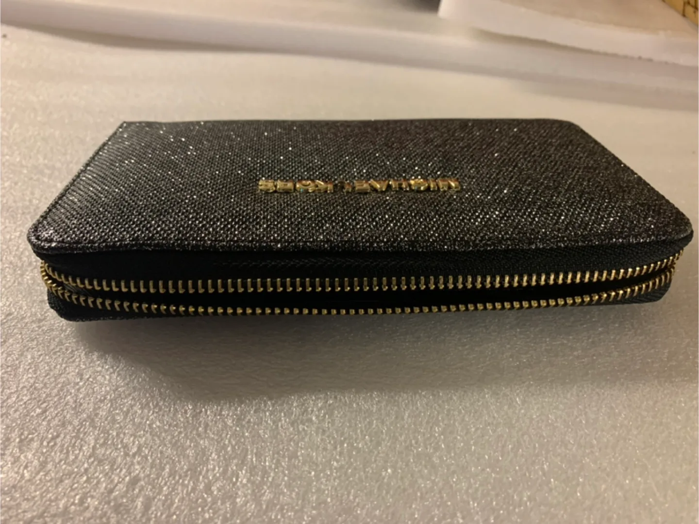 MICHAEL KORS Black Glitter Zip Around Wallet image indicator(2)